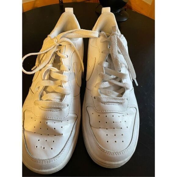 Nike Court Borough Low 2 (SZ 7Y) - Picture 1 of 7